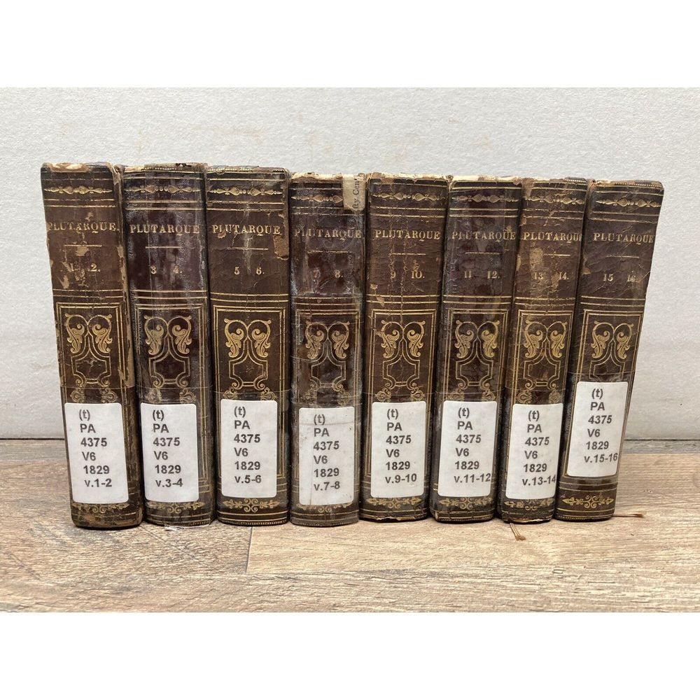 1829 8 Books/16 Vol Les Vies Des Hommes Illustres de Plutarque Nouvelle‎ Edition